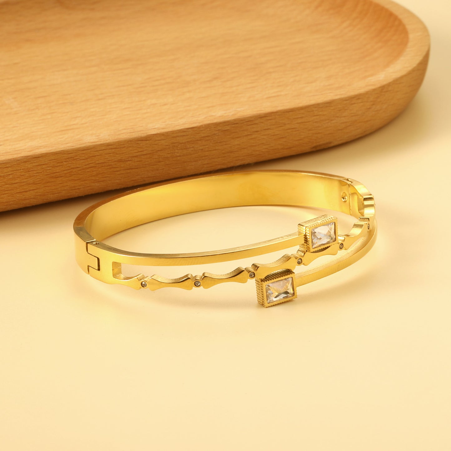 Wave Glimmer bracelet