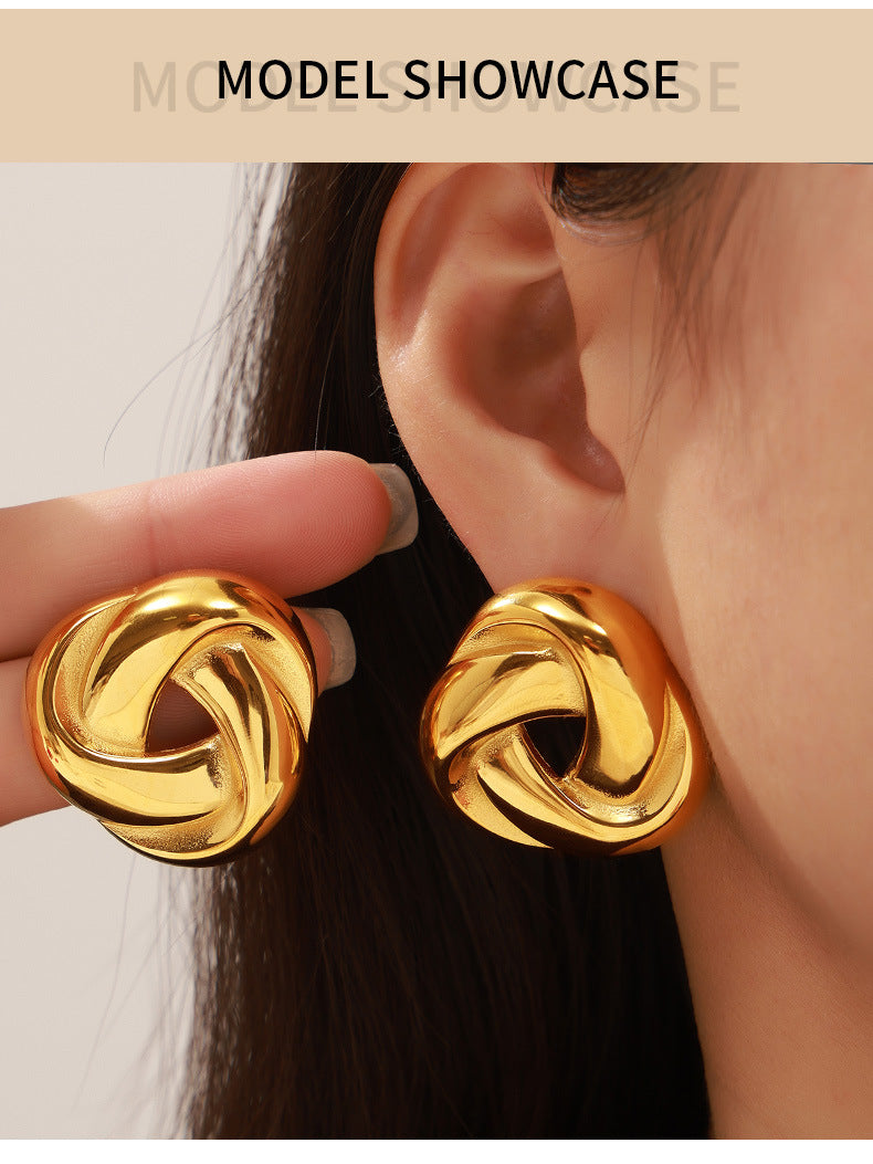 Luxe Knot earring
