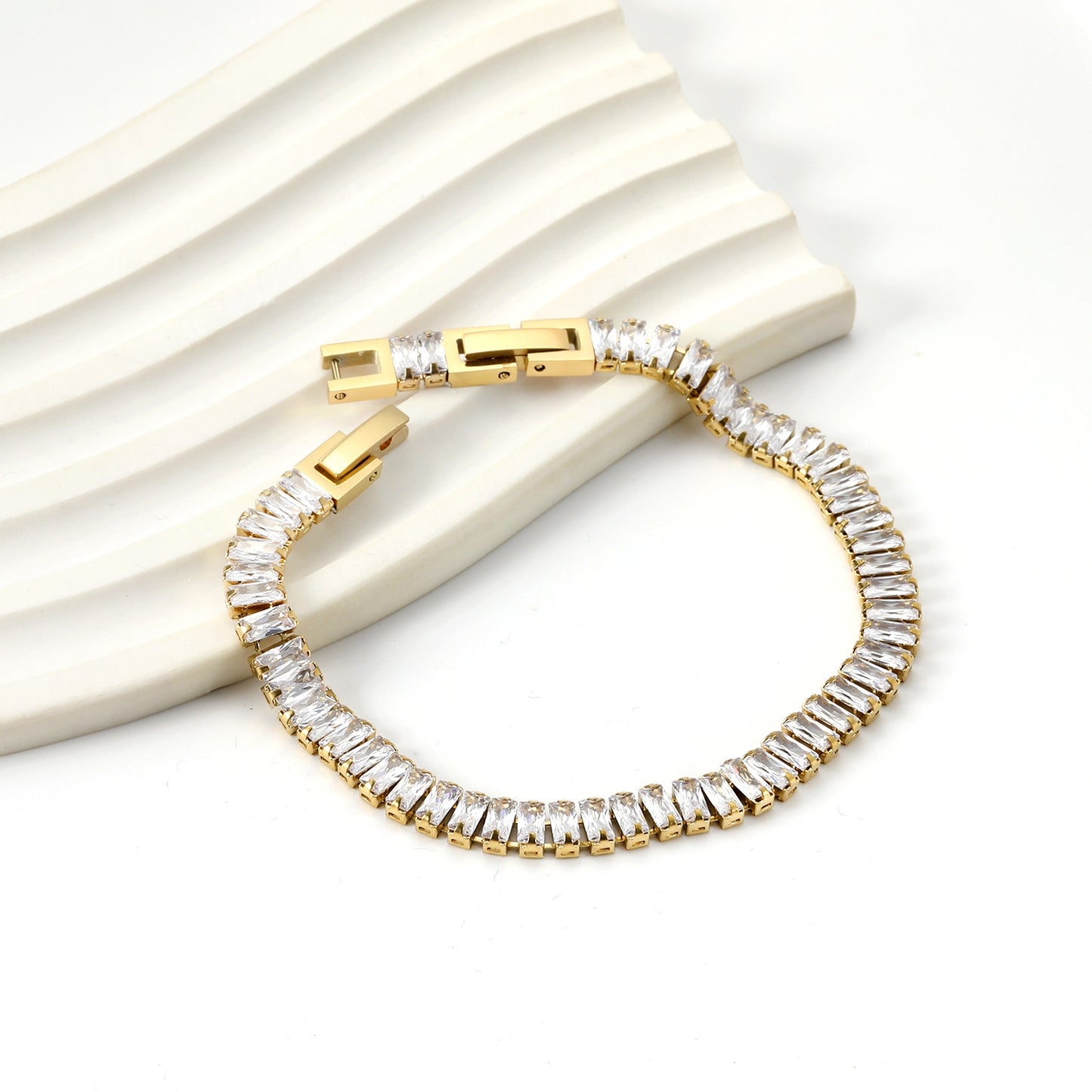 Luxe Taper Tennis Bracelet