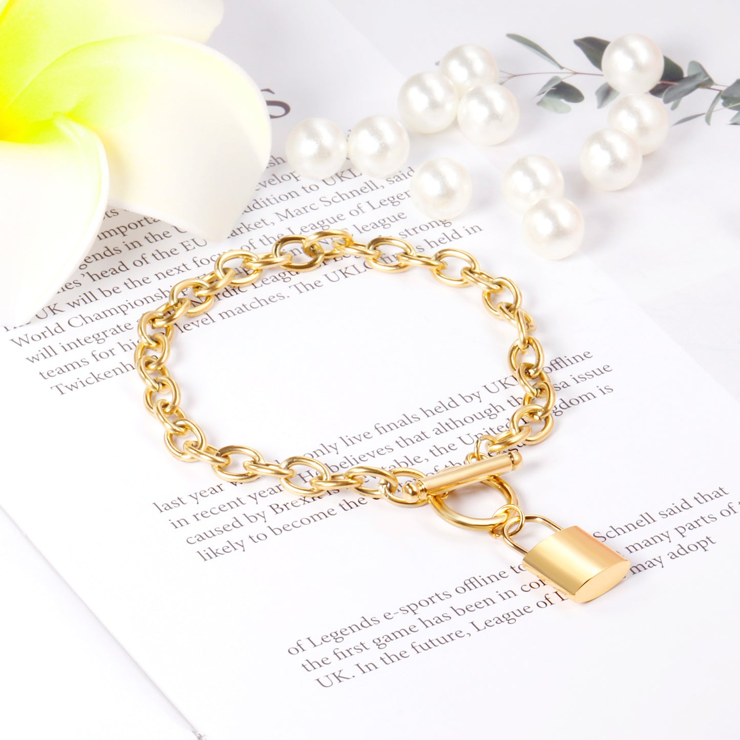 Lock Drop Bracelet – Chunky Toggle Chain with Padlock Charm