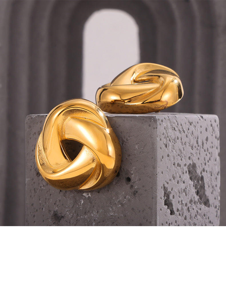 Luxe Knot earring